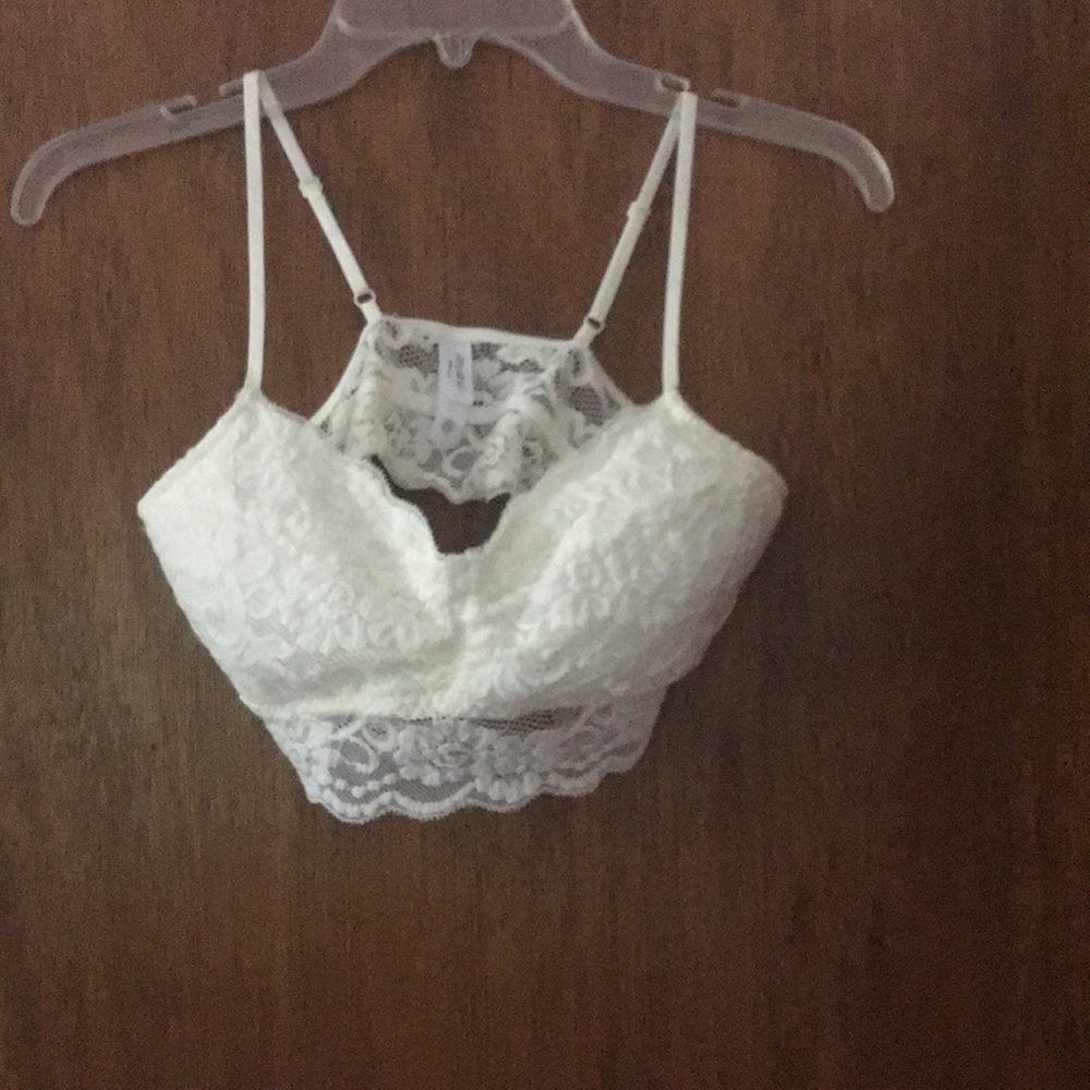Lace padded bralette. Large. Off white